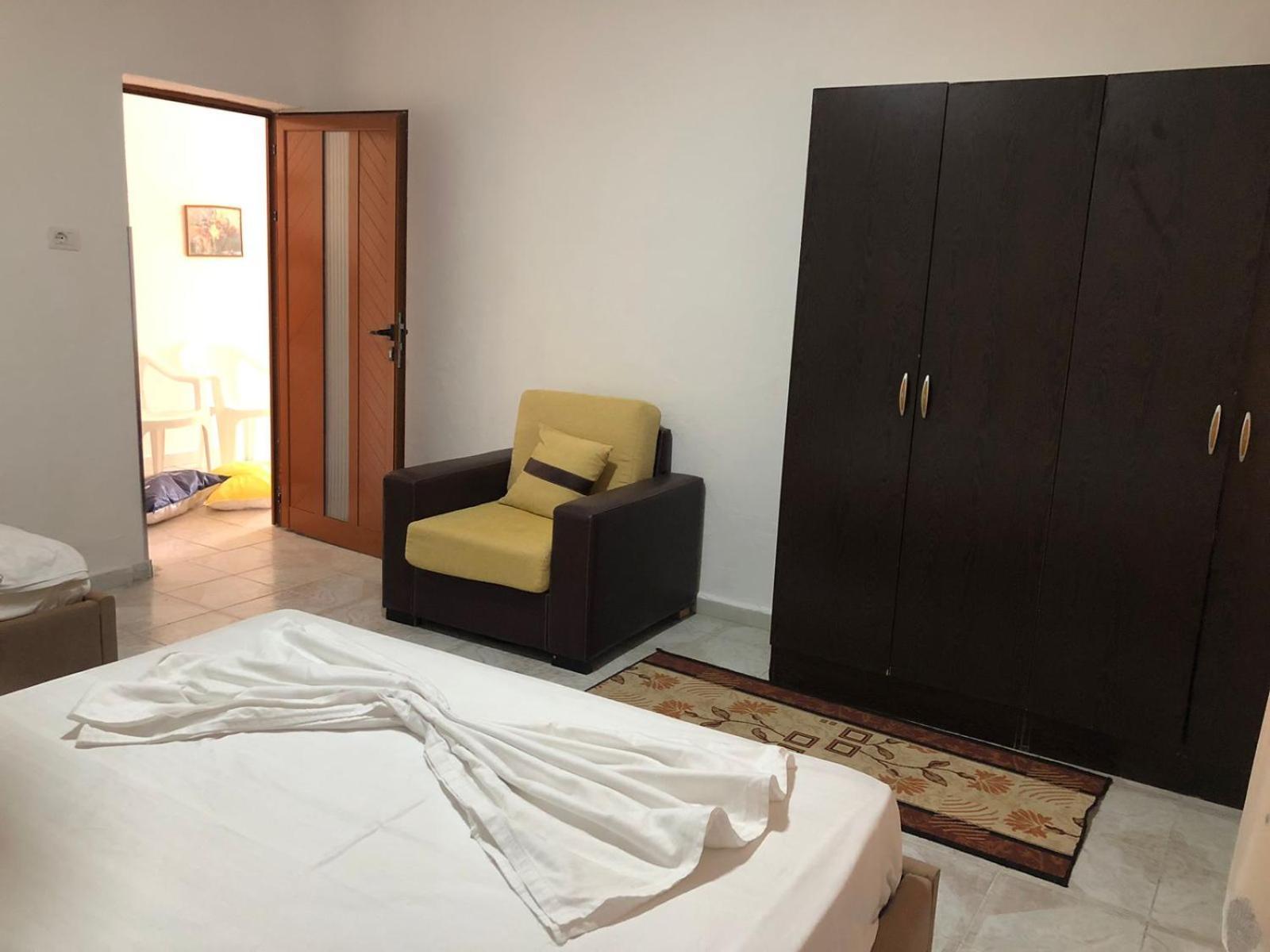 Agim Apartament Wlora
